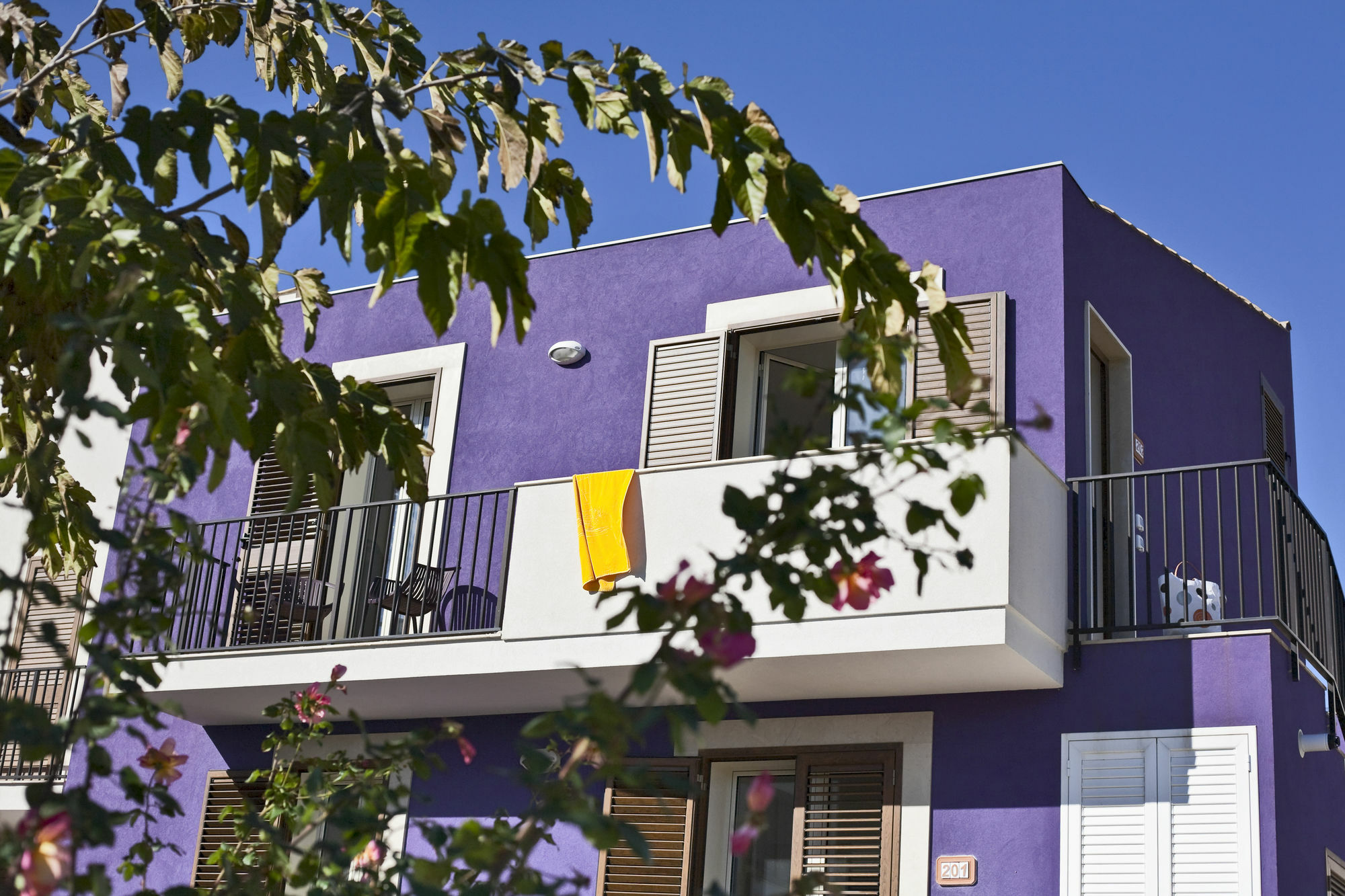الشقق الفندقية مارينا موديكافي  Blu Modicamare المظهر الخارجي الصورة